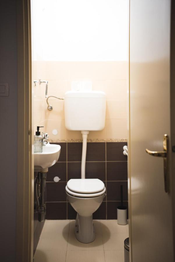 Zagreb Central Park Apartment With Free Parking Buitenkant foto
